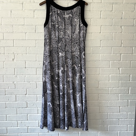 Perceptions New York Maxi Dress Fit & Flare Sz L Black & White Floral Paisley.. - Picture 3 of 10